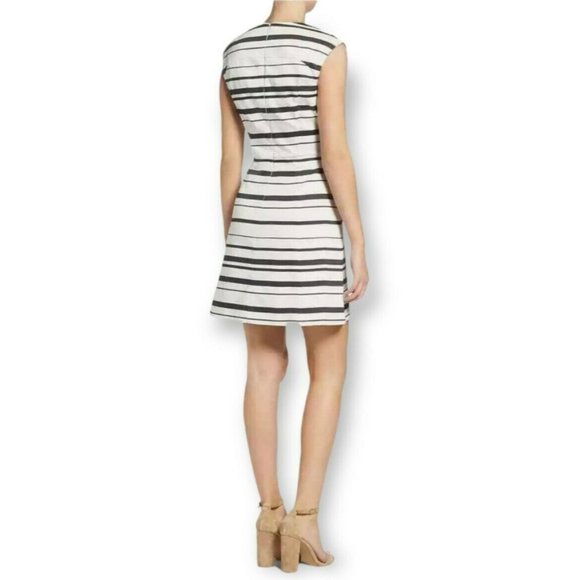 FRENCH CONNECTION SLEEVELESS JOSHUA STRIPE FIT & FLARE MINI DRESS sz 6 US 10 UK - Picture 3 of 10